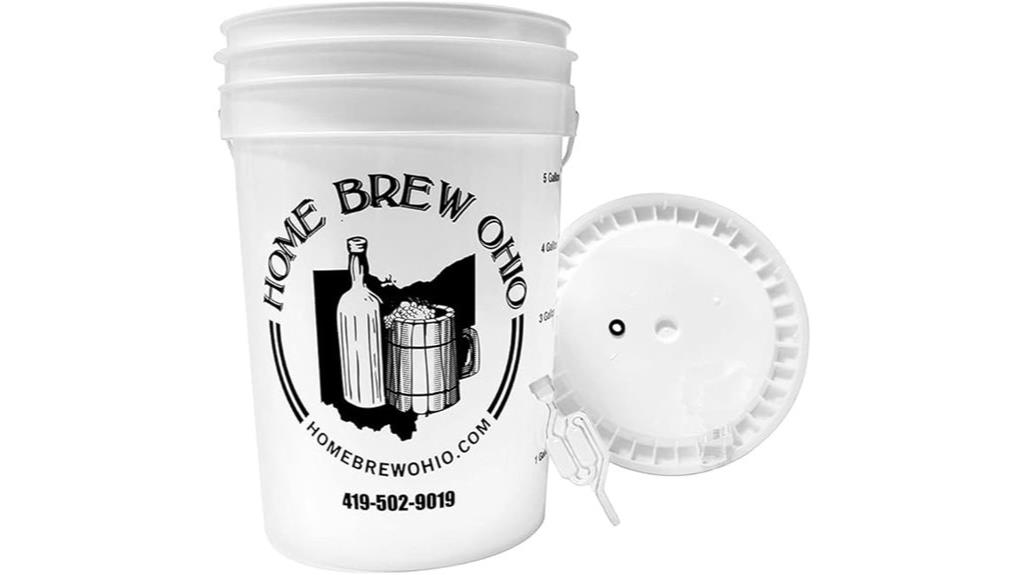 fermenting bucket with lid